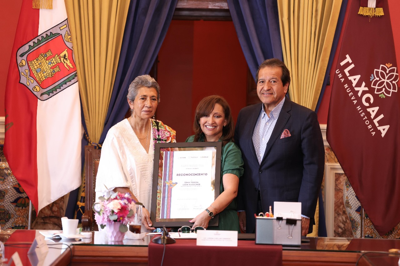 Reconoce gobernadora a Teresa León Naesher por su labor en la promoción turística y cultural de Tlaxcala en Suiza
